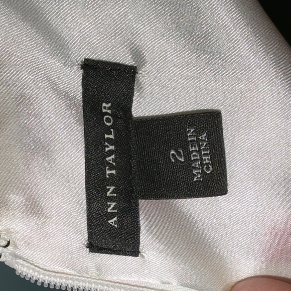Ann Taylor Dress 🌟Host Pick🌟 - Picture 5 of 7